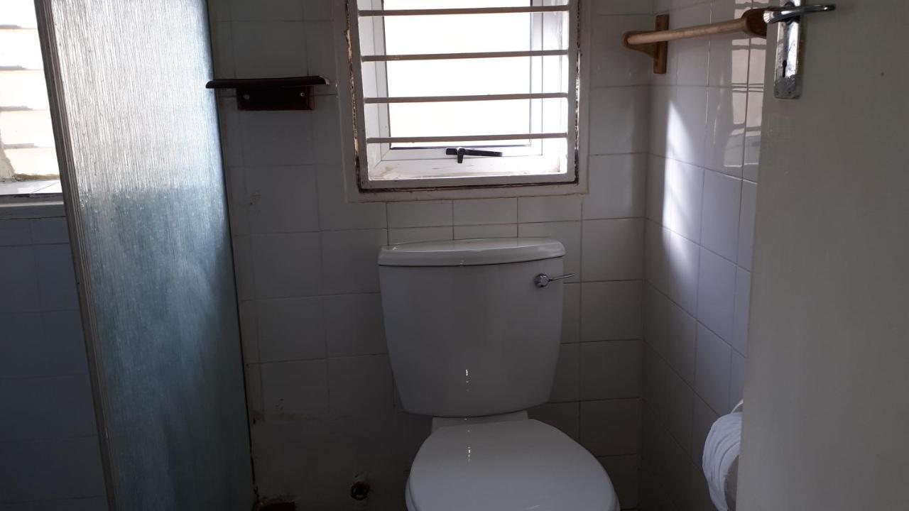 Relax in Aberdeen Johannesburg Buitenkant foto
